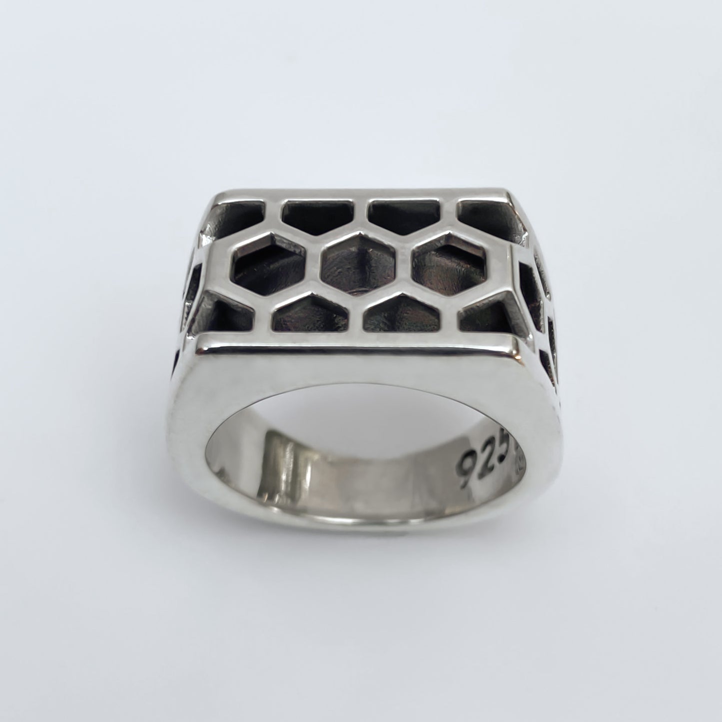 Wexton Signet